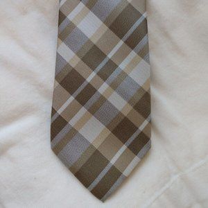 Plaid Silk Neck Tie in Neutral Colors